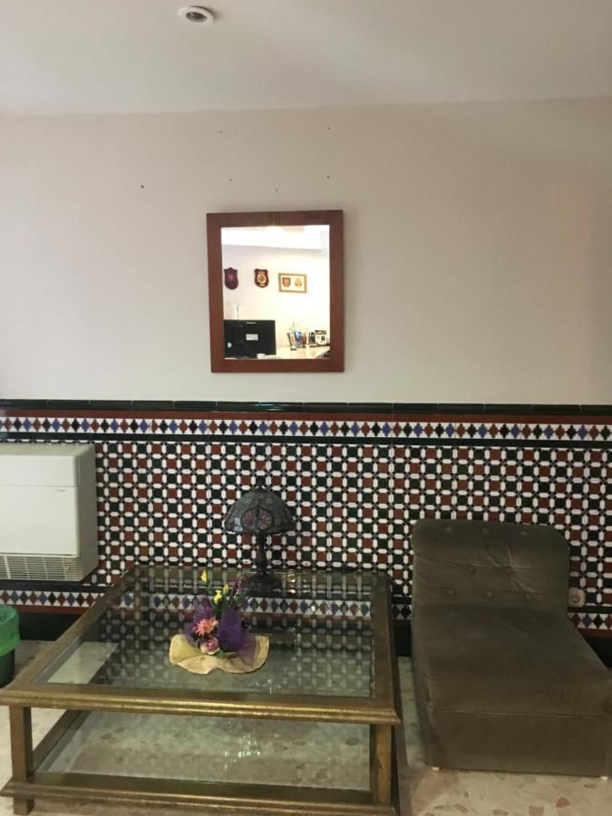 Hostal Carlos III El Ejido Exterior photo